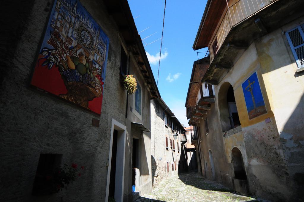 Locanda Del Pittore Arcumeggia Exterior foto