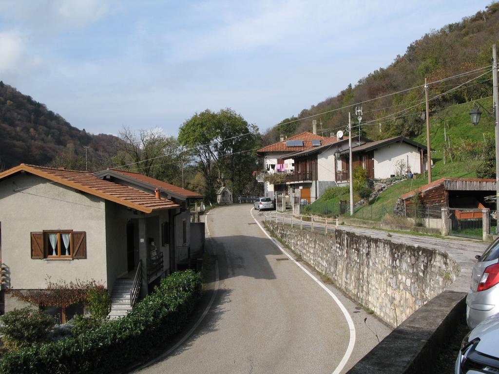 Locanda Del Pittore Arcumeggia Exterior foto