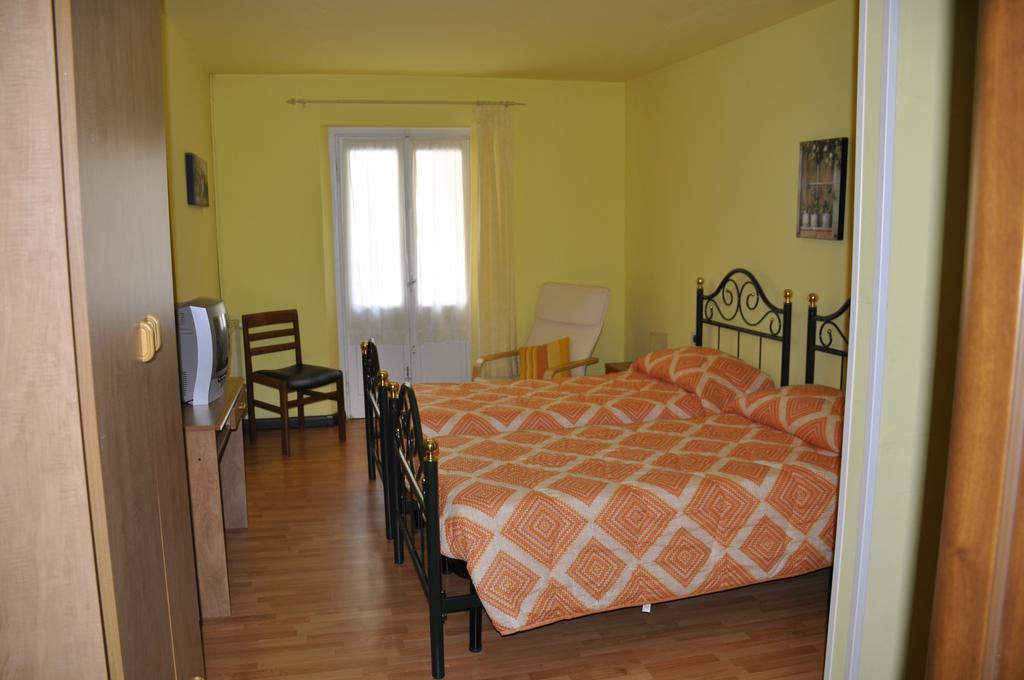Locanda Del Pittore Arcumeggia Exterior foto